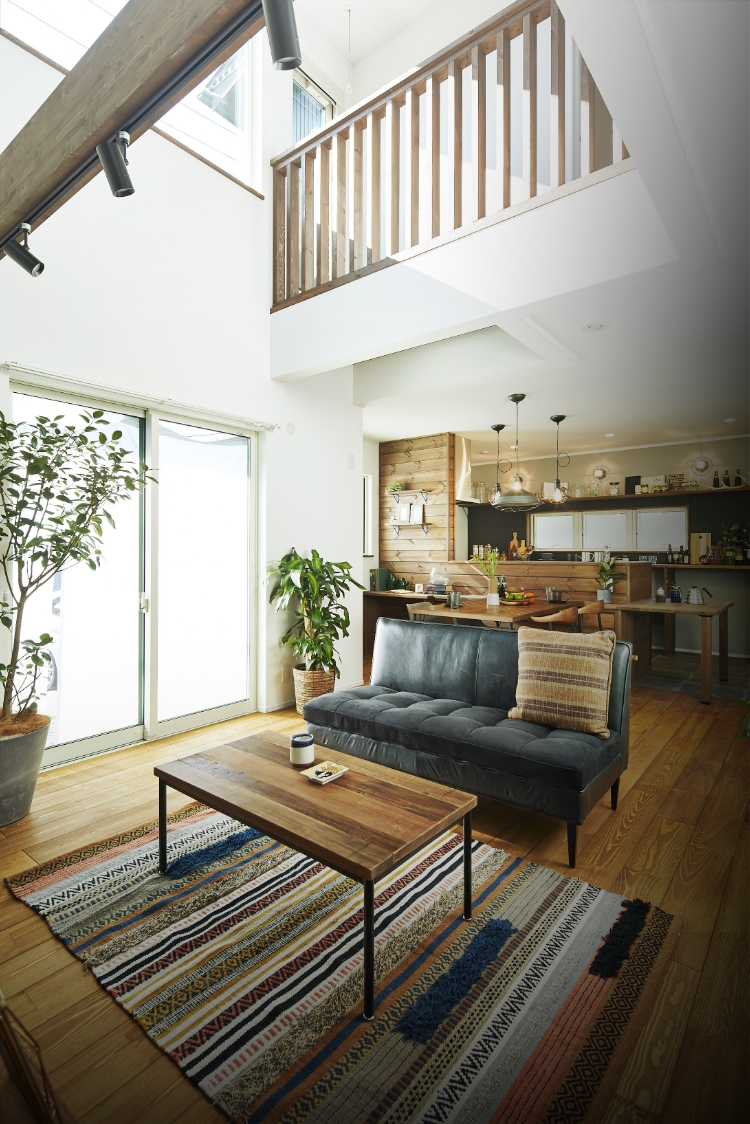 大和高田市の高性能なかっこいい家の内観イメージ