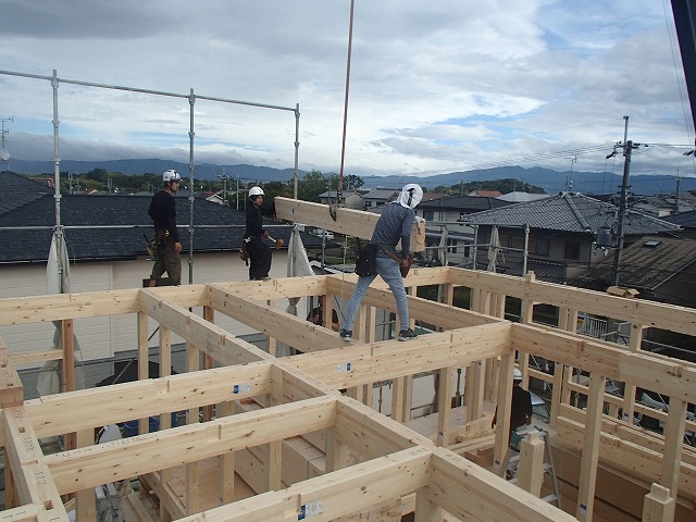 小屋裏