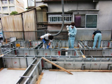 基礎立上り